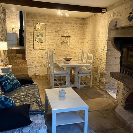 Charmante Maison En Pierres Precy-le-Sec Екстер'єр фото